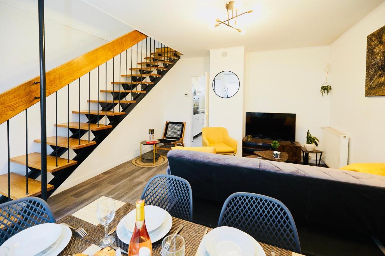 Mona Lisa : Superbe Loft Centre Ville - Parking Gratuit - Wifi Ultra Rapide-Appareil Massage-Netflix-Jeu Societe ทรัวส์ ภายนอก รูปภาพ